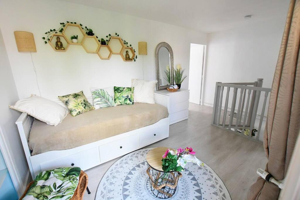 Apartament Secret Garden - Duplex Moderne - Jardin - Netflix - Provins Zewnętrze zdjęcie